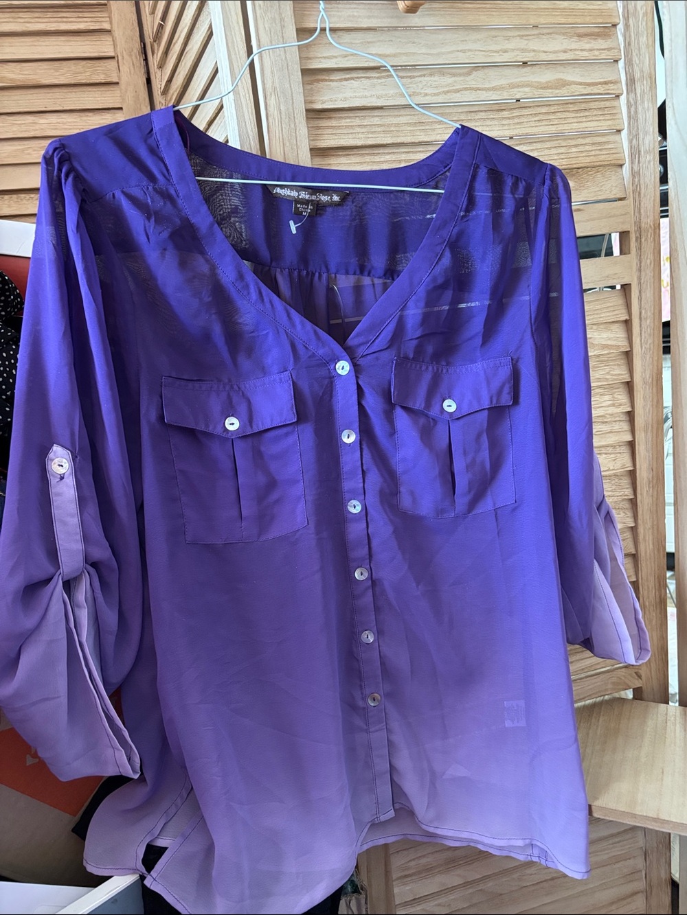 Womens Purple Ombre Button-Front Blouse Medium